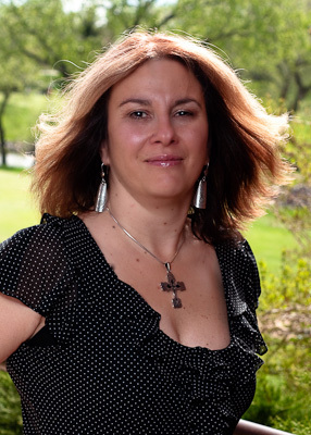 AuthorPhoto_DareToTrust