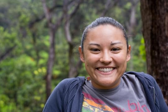 hawaii-woman-smiling