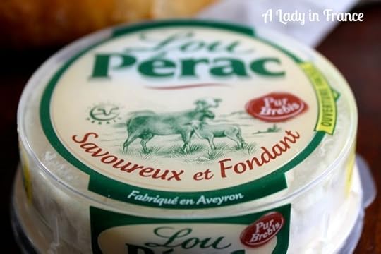 how to cut brie & other French cheese etiquette