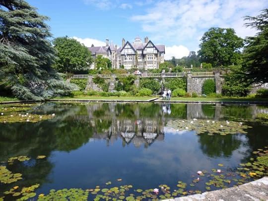 The Lily Pond, with the Lily Terrace and Bodnant Hall in the background.