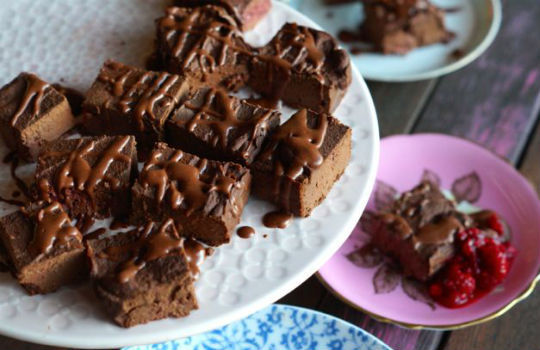 No Sweetener Chocolate Raspberry Brownies2