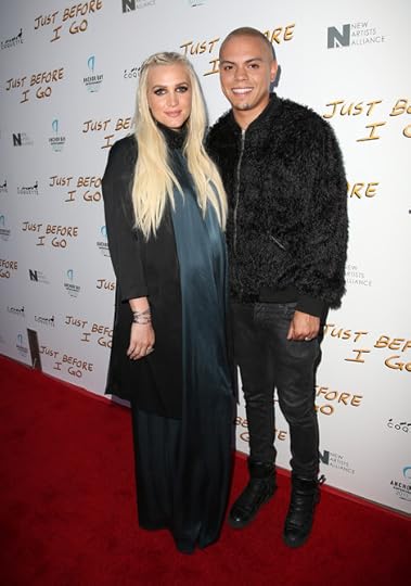 Ashlee Simpson, Evan Ross Welcome Daughter Jagger Snow