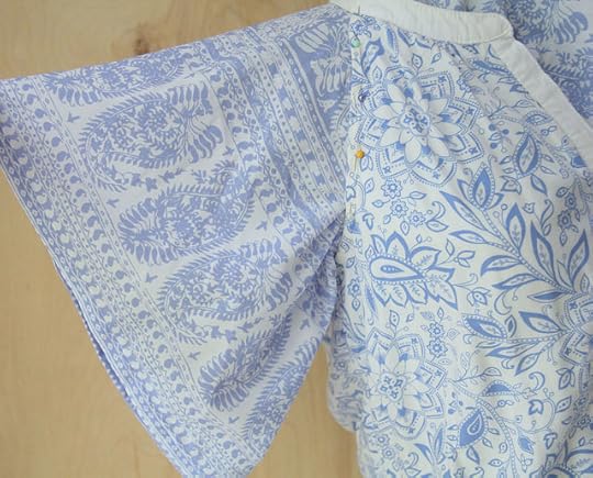 how to add drape sleeves to a sleeveless dress tutorial refashion diy