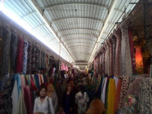 Sunday Bizzare - Free Things to Do in Kashgar - Survive Travel