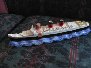 Garnier Liquor Bottle 001