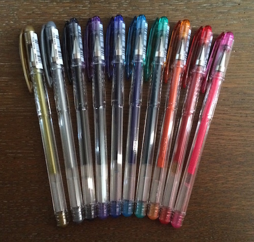 I love that these come in gold and silver as well!