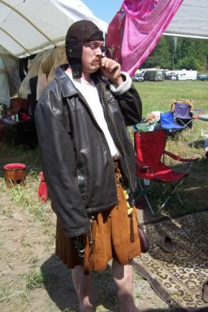 This is an attractive outfit, if you're blind. 2009