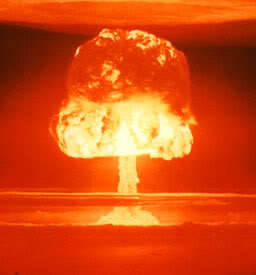bomb photo: bomb AtomicBomb.jpg