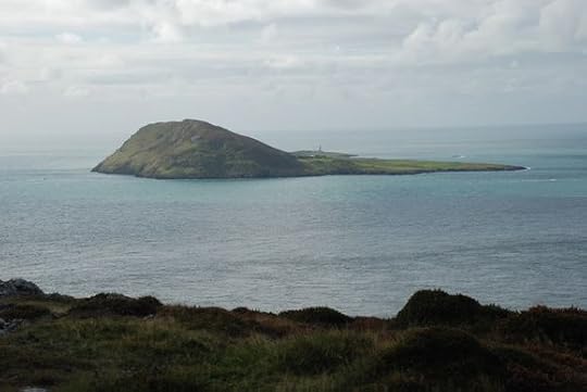 Ynys Enlli, viewed from Mynydd Mawr - photograph by Alan Fryer (Creative Commons)