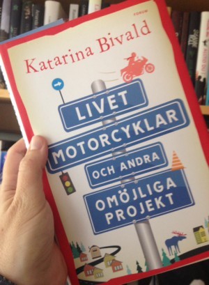 Mitt eget ex, fint signerat, kommer få hedersplats i bokhyllan.