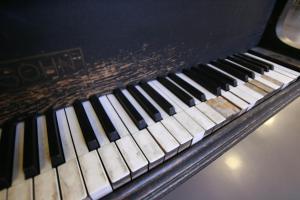 Piano Keyboard