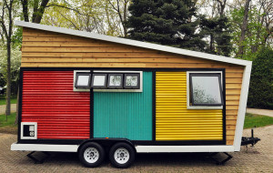 Tiny-Home-Frank-Henderson-and-Paul-Schultz-14