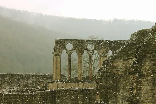 Tintern Abbey by Wici Rhuthun