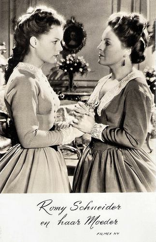 Romy Schneider and Magda Schneider in Sissi - Die junge Kaiserin (1956)
