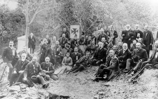 Reunion of veterans of the 20th Maine at Gettysburg in 1889 (www.mainememory.net)