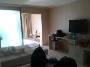 YiJu Business Hotel Review - Survive Travel 