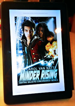 Minder Rising review