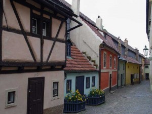 12-golden-lane