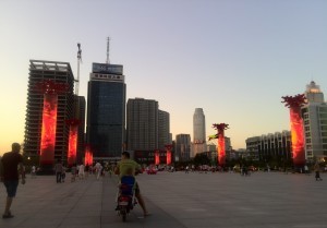 Free Things to do in Shenyang - Shi Fu Guang Chang - Survive Travel (2)