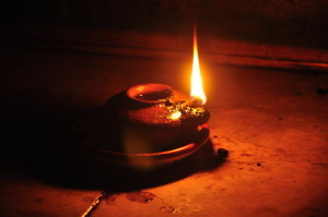 nov_17_1092_oil_lamp