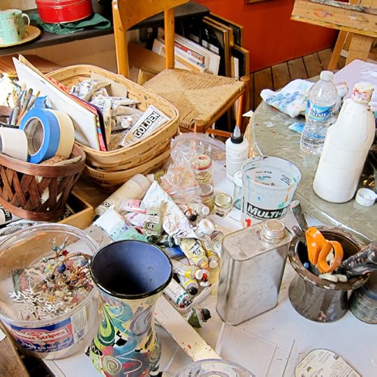 art supply table web