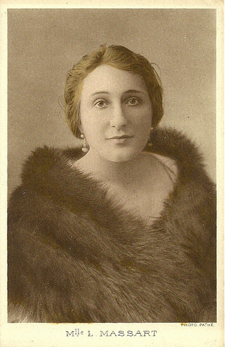 Léontine Massart