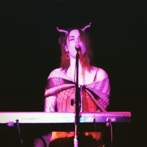 CaroMia Tiller performing with Goldie & the Screamers.