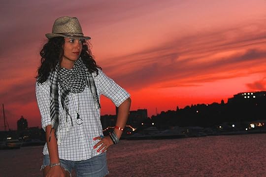 bulgaria-woman-scarf-black-sea