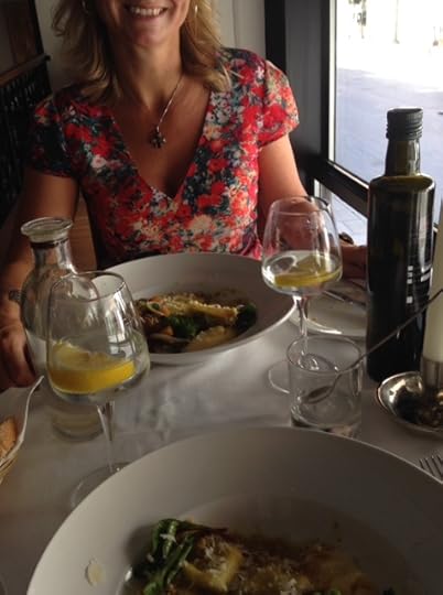 Magisk mat och glad förläggare