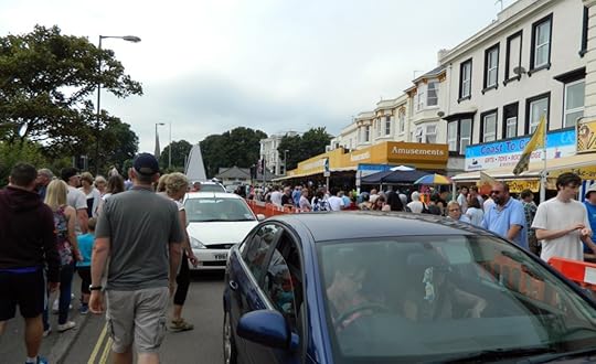 Crowd3