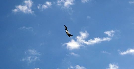 EF8