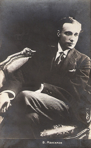Vladimir Maksimov