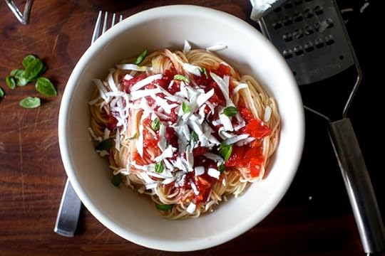 angel hair with raw tomato sauce