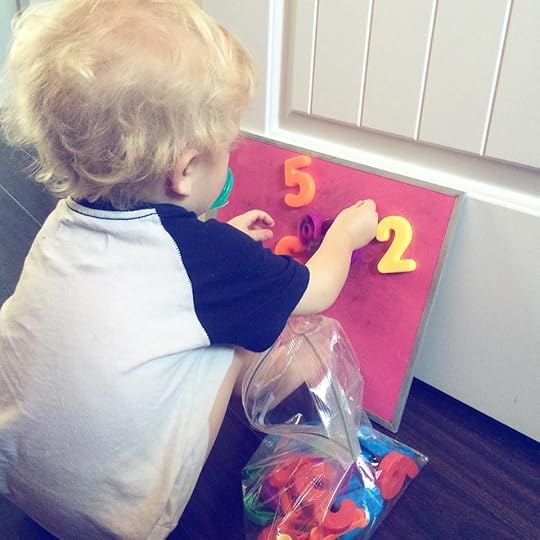 Our 2015-2016 homeschool curriculum {for a kindergartner, 2nd, 4th and 5th grader!}