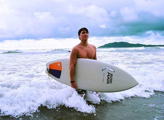 surfer-costa-rica