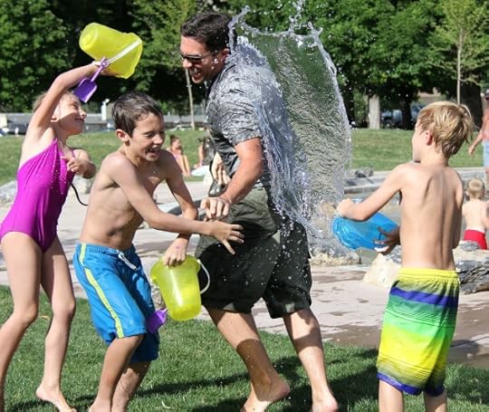 water-fight-442257_1280 (2)pixabay