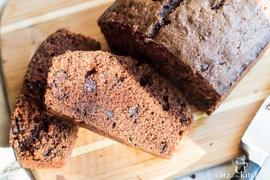 Chocolate Zucchini Bread | Club 31 Women | club31women.com | #zucchini