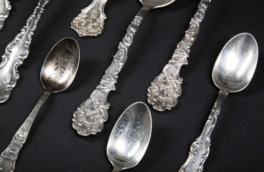 spoons