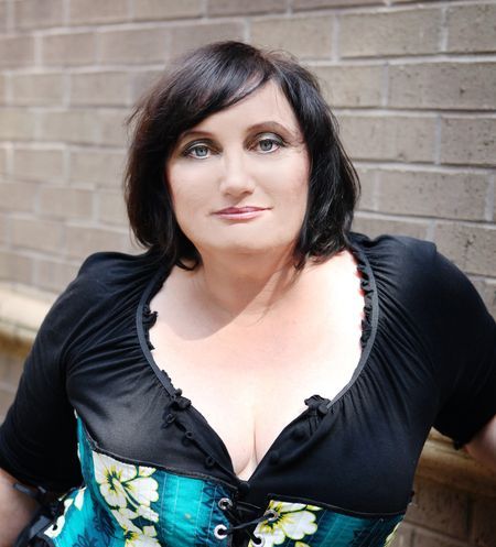 qrheadshot2