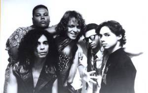 10641169_376634282546541_6765814238108814683_n