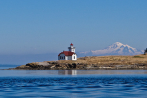 Patos Island Light (photo credit - Tom Reeve)