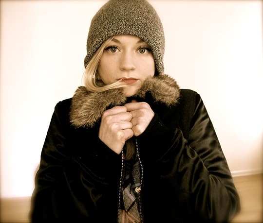  photo Emily_Kinney_by_Tina_Turnbow_IMG_9836_zpscxmhkwzd.jpg
