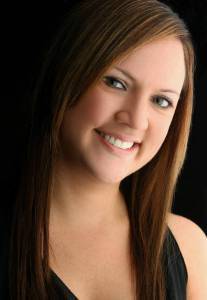 MediaKit_AuthorPhoto_DealBreakers