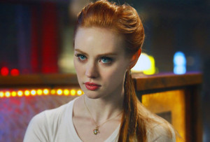 deborah ann woll - evelyn