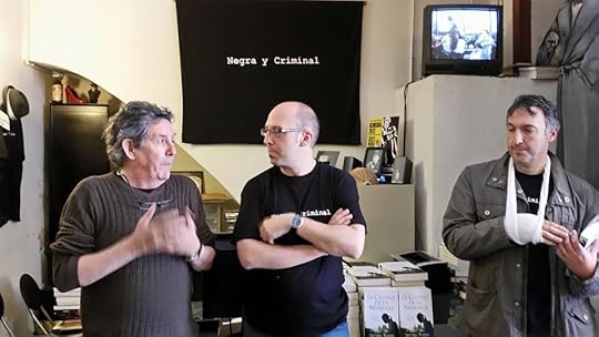 11165254_10204425452178352_540573531688788621_n