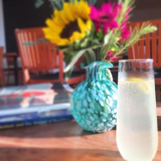 11429708_547512115406172_1176279391_n