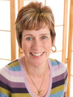 rose edmunds headshot