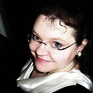 Lori_Whyte_1000x1000