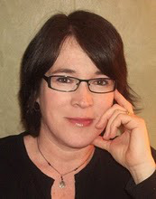 Canadian suspense author Sara Davison