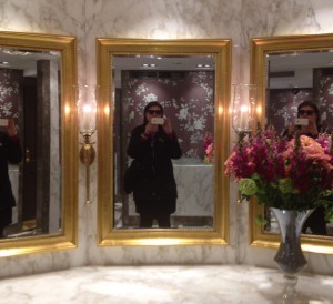 Toaletten på Grand är finare än hela mitt hem.